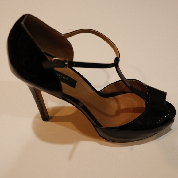 Ann Taylor Strappy Peep Toe Pumps size 9 - Picture 6 of 7
